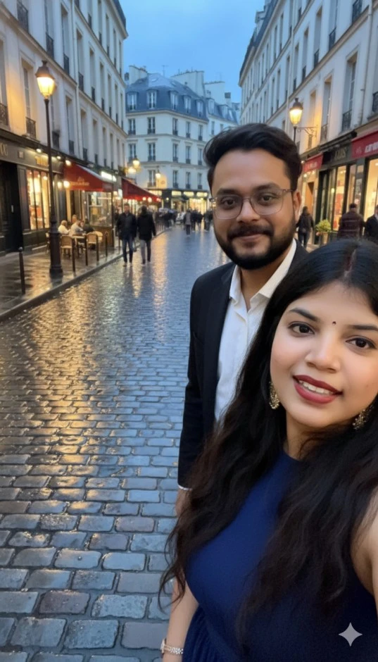 नीली शाम में पेरिस की गलियों पर प्यार - एक सिनेमैटिक ट्रैवल कपल पोर्ट्रेट 