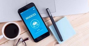 10 Simple & Best Invoice Apps for Businesses in 2024 [Paid & Free]