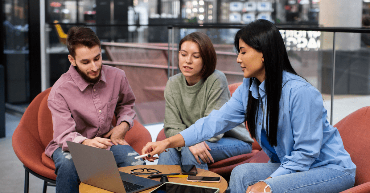 How SMBs Can Train Their Teams With Affordable LMSs ?