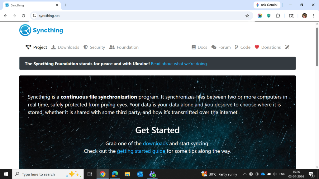 Syncthing file synchronization software interface displaying real-time syncing between multiple devices with privacy focus