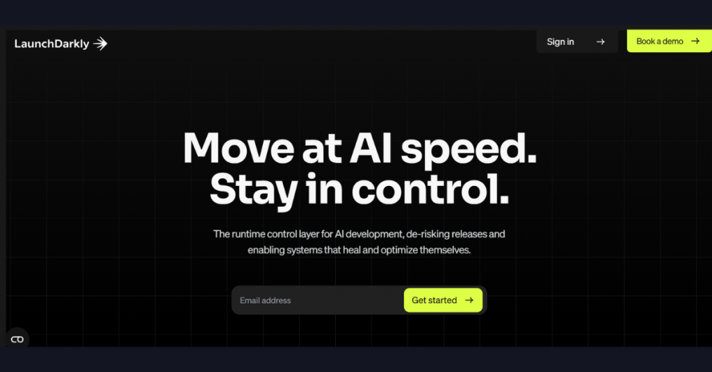 LaunchDarkly feature flag platform interface highlighting AI-driven release management, feature control, software deployment monitoring, and risk mitigation capabilities.