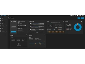 TrueNAS Dashboard