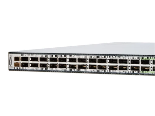 cisco nexus 9300 front